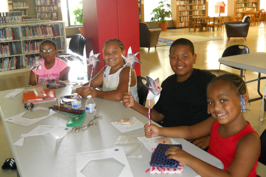 Kids doing Pinwheel Galaxy activity