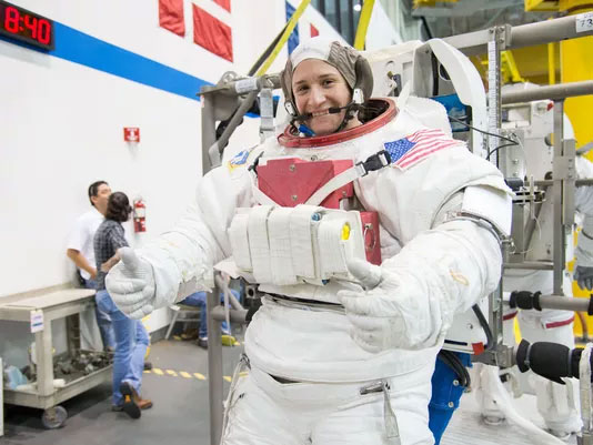 serena-astronaut-suit Serena Auñón-Chancellor